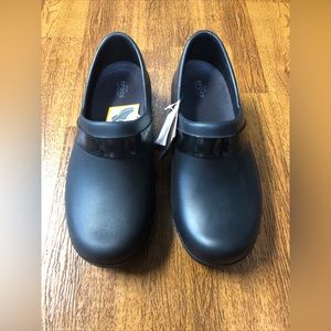 Crocs Neria Pro II Embellished Clog Dual Comfort Black Nursing Women's Size 11